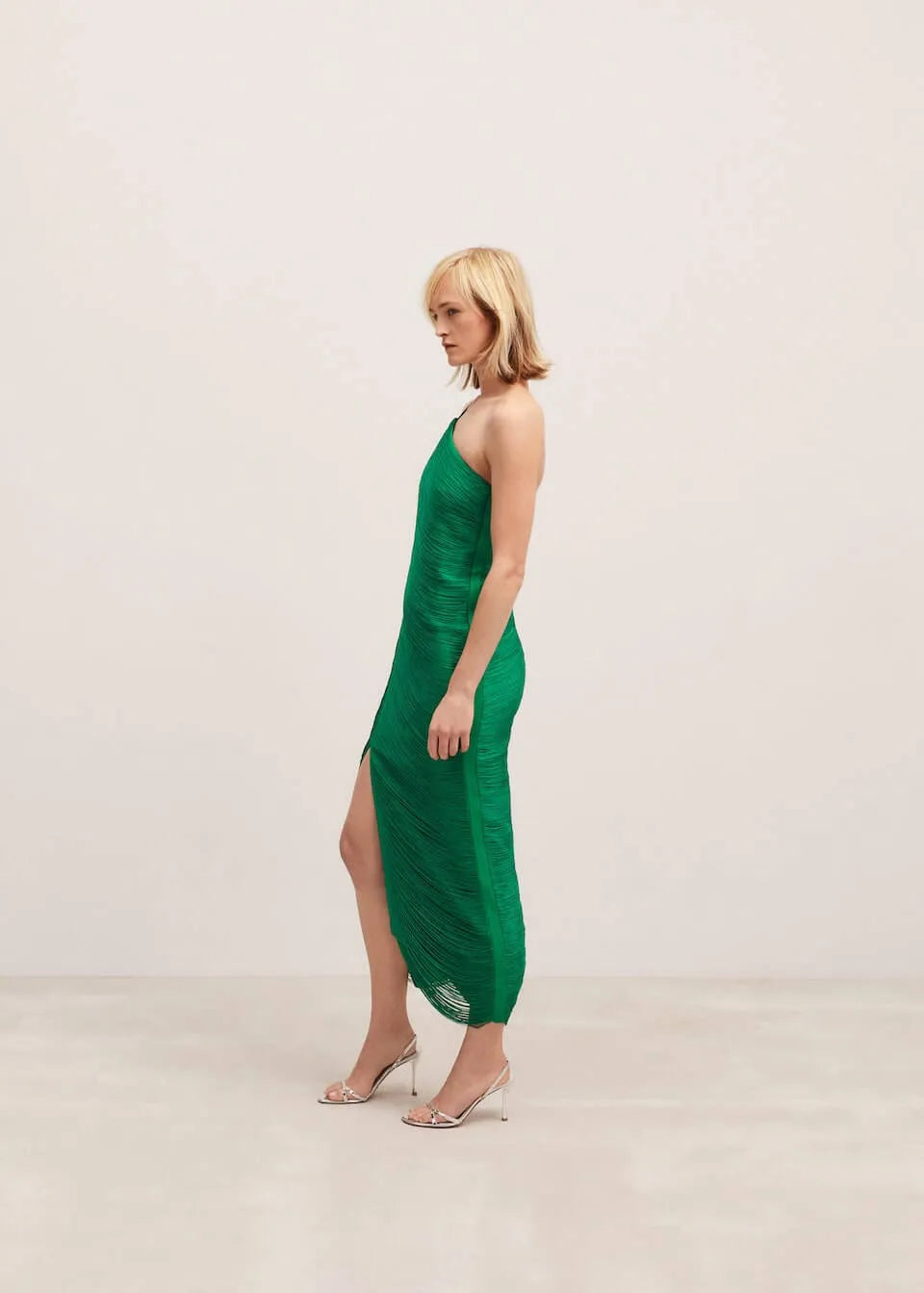 Channing - Asymmetrische Jurk met Kwastjes