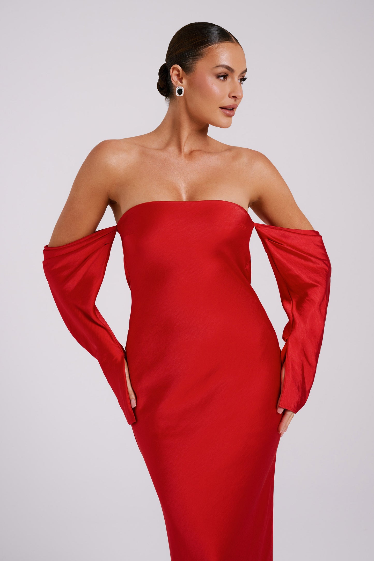 VEE DRESS