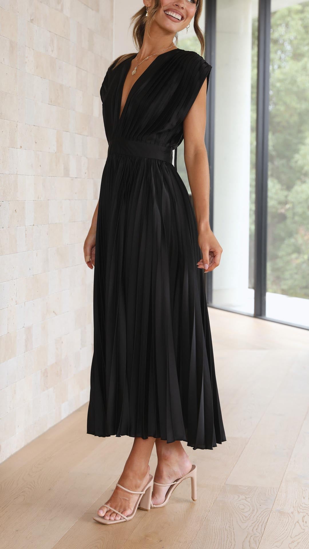 MARIA PLEATED DRESS