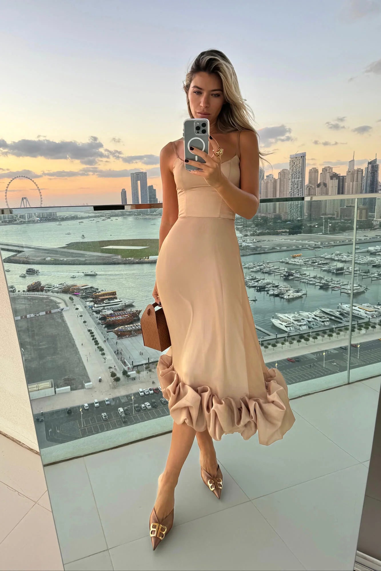 FLOUNCE DRESS